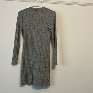 Short tight long sleeve gray dress